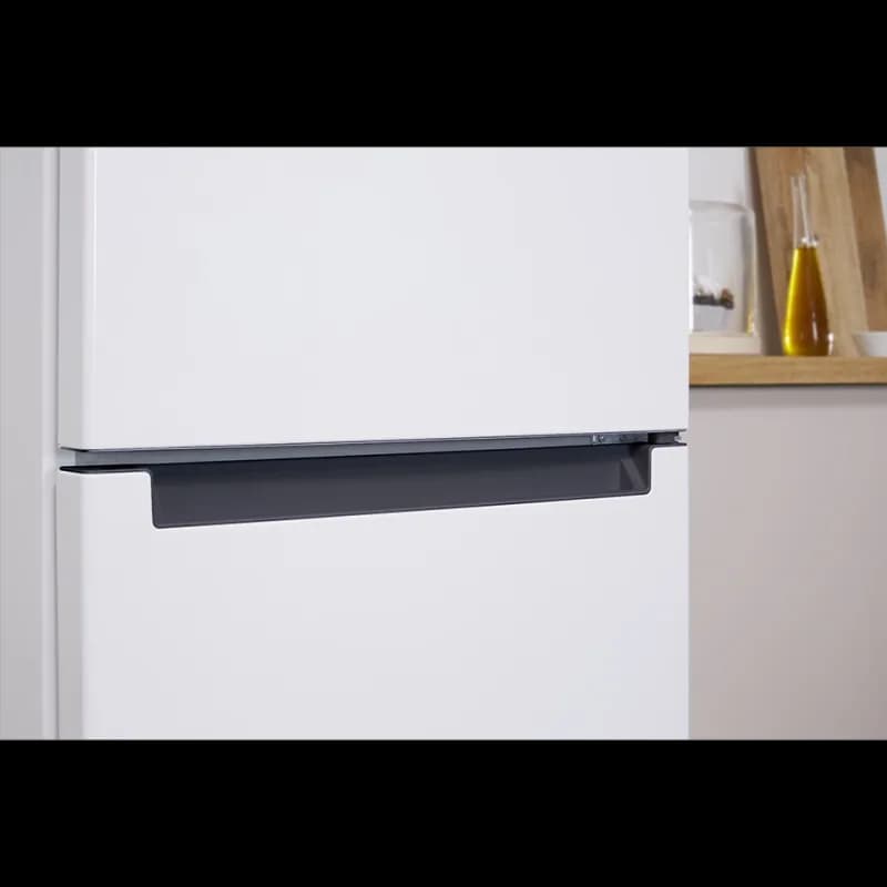 Холодильник INDESIT DS 3180 W (185x60x62см, белый) — фото 5