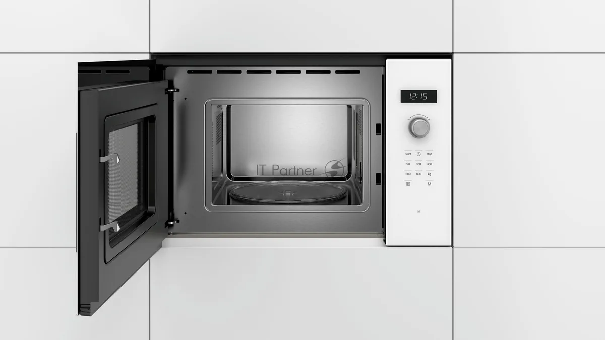 Встраиваемая микроволновая печь Bosch BFL524MW0, соло, белый — фото 3