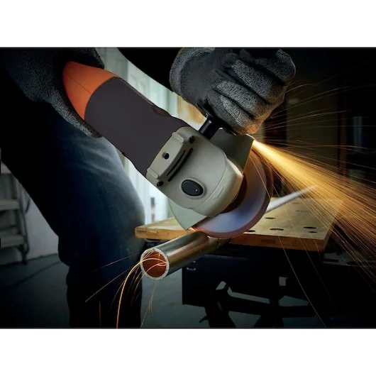 Угловая шлифмашина Black & Decker KG1202K-QS — фото 2