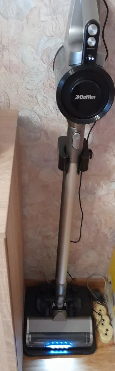 Вертикальный пылесос Doffler VVC 752 ML, беспроводной, серый