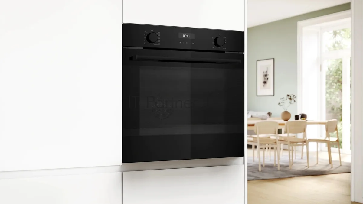 Духовой шкаф Bosch HJA737BA0, электрический, чёрный — фото 3